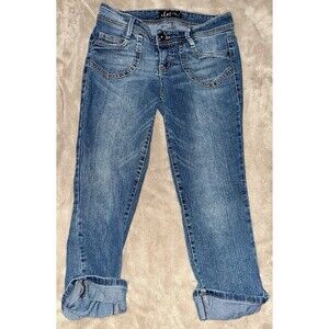 LEI Juniors Ashley Low Rise Capri Blue Jeans Size 3 Casual Classic Comfortable